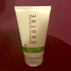 Rodan and Fields SOOTHE gentle cream wash